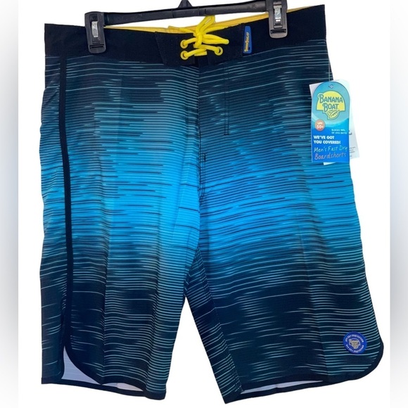 NWT Banana Boat Fast Dry, Techno stretch UPF 50+ Board shorts. Size large